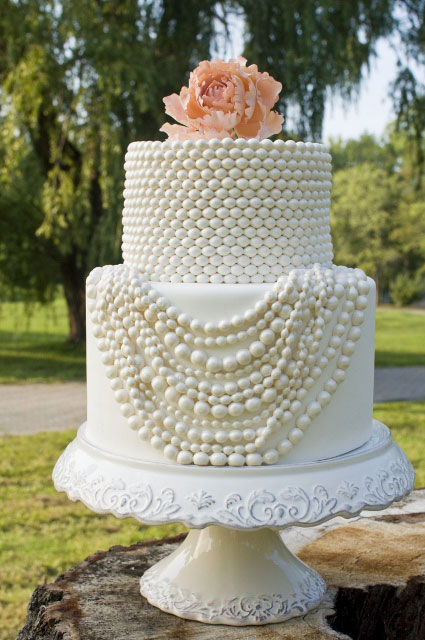 pearl decorated wedding cakes (18)