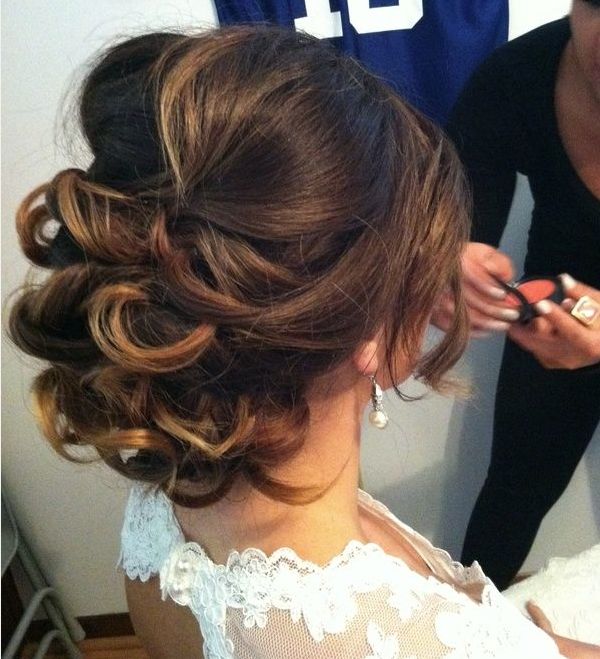 1 wedding day bridal hairstyling ideas