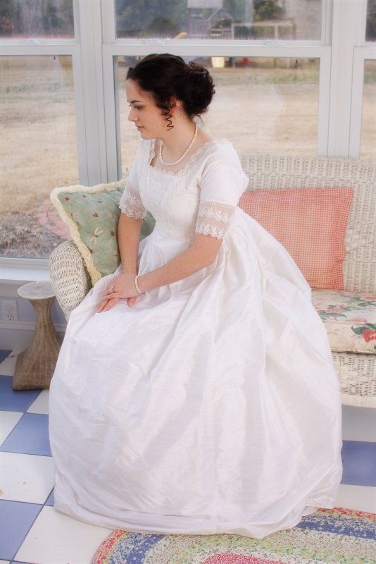 3 regency gowns ideas for wedding (3)