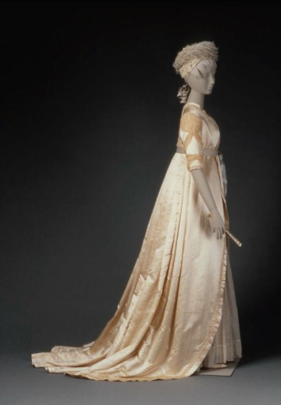 5 regency gowns ideas for wedding (11)