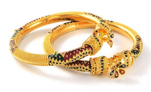 gold bangle designs in tanishq (8)