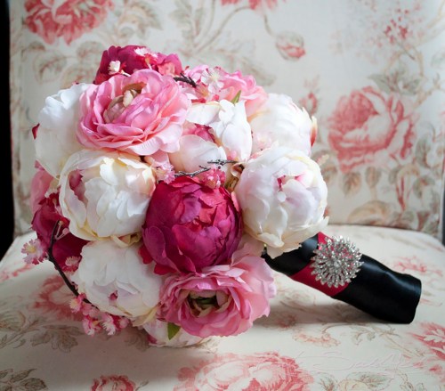 red pink white amazing bouquet