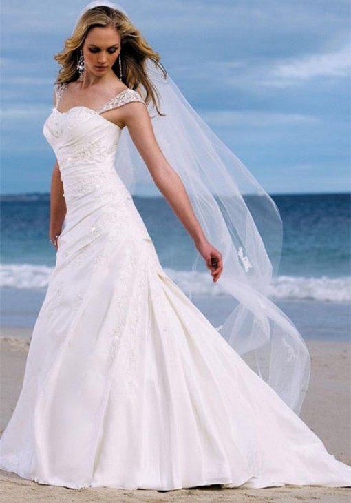 Cap-Sleeve designer wedding gown (14)