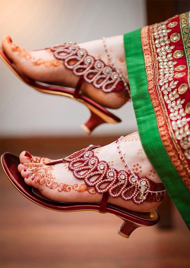 elegant style of sandals for indian wedding (2)