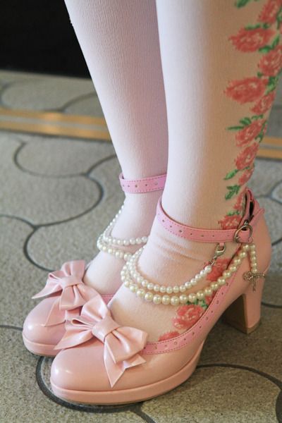 1 amazing Princess Shoes in every color (1)