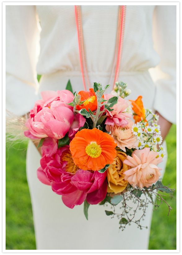 5 bridal bouquets ()