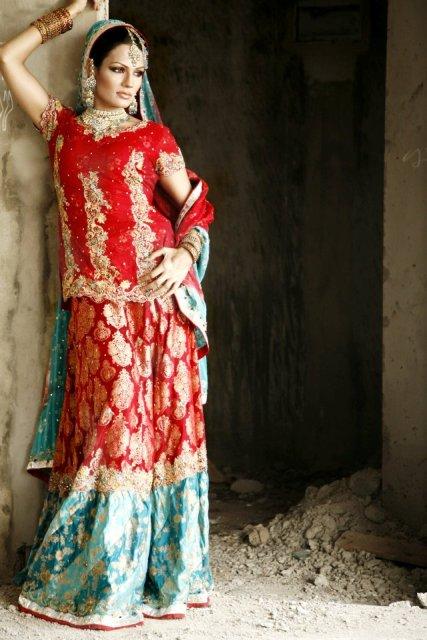 8 red short shirt with dupatta bnarsi bridel lehenga