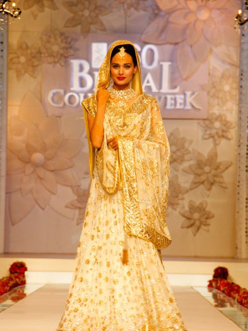 0 most impressive golden bridal dress