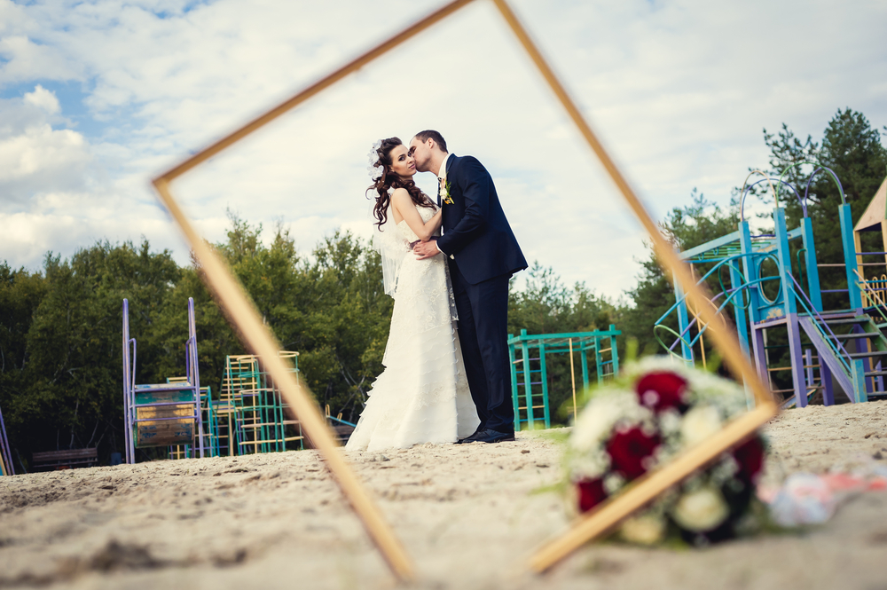 9 bridal and groom photo shoot ideas (13)