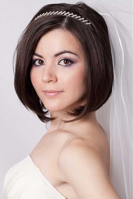 11 stunning Bridesmaid Hairstyles For Short Hairs 7