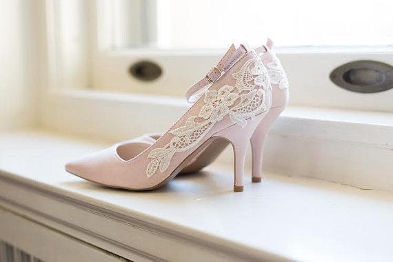 10 ivory wedding shoes and pumps latest collection (13)