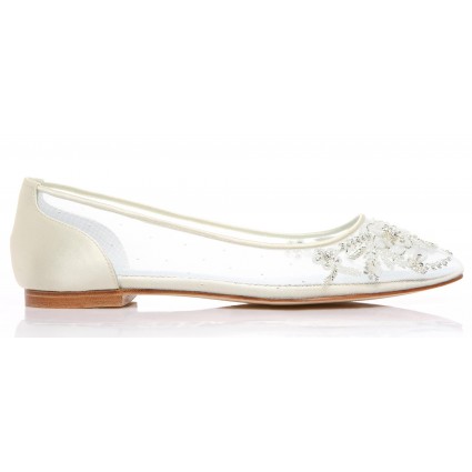 3 ivory wedding shoes and pumps latest collection (4)