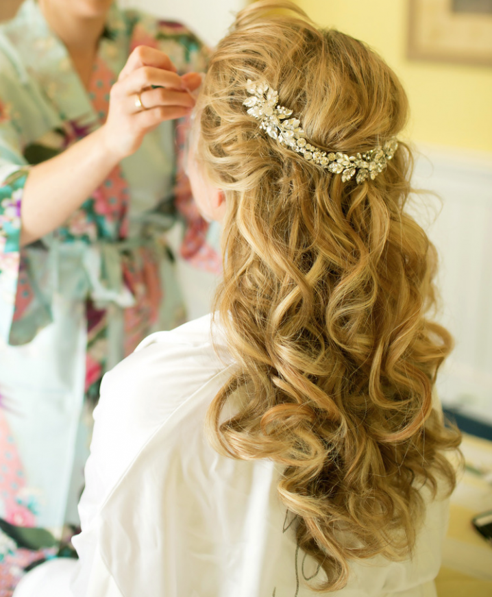 bridal hair accessories for half down curls (6)