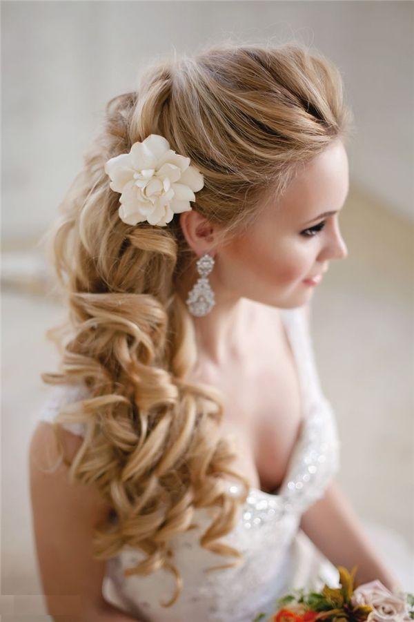 bridal hair accessories for half down curls (9)