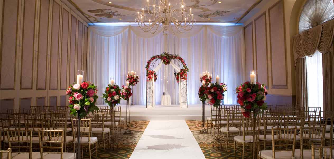 2 Floral bouquet aisle decoration for wedding