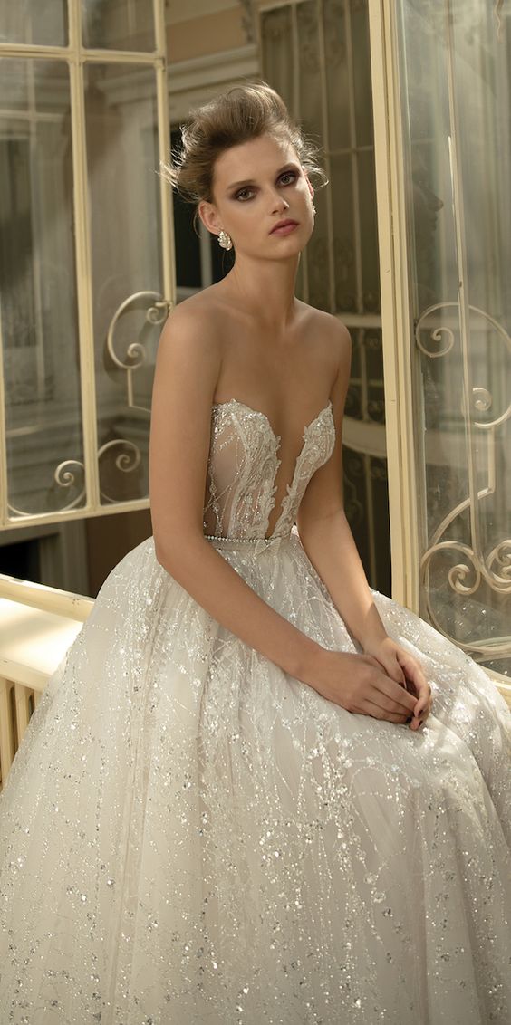 7 latest designer created wedding gown