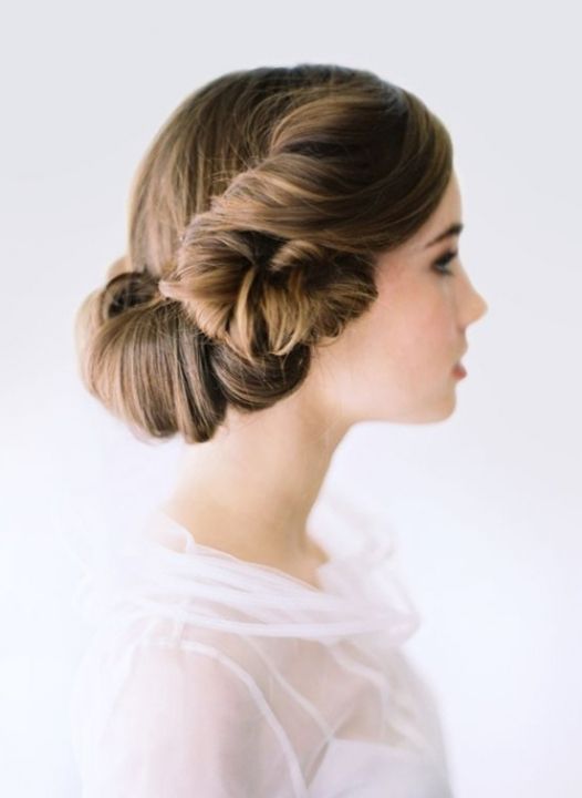 2. 5 Best european Wedding Hairstyles for bridals