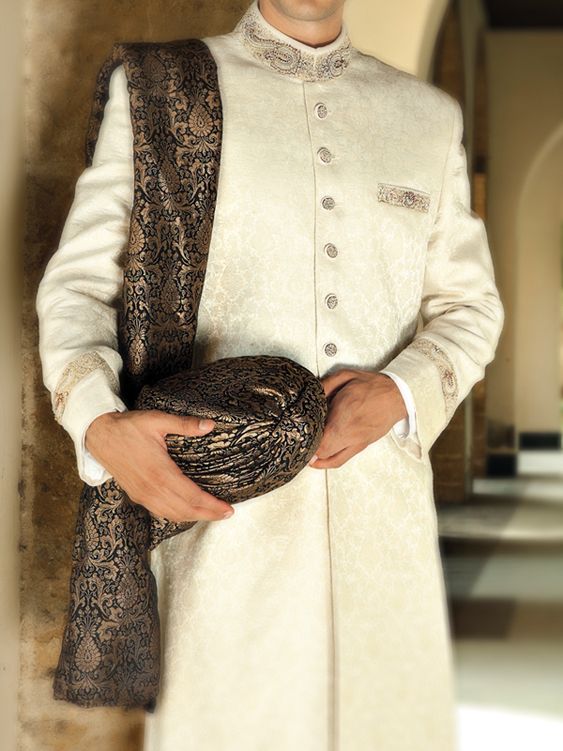 1. Junaid Jamshed New Sherwani Designs (1)