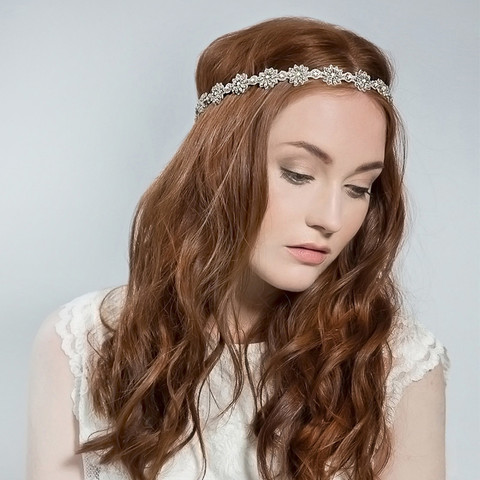 6 Exquisite Hair Adornments for the Bride (5)