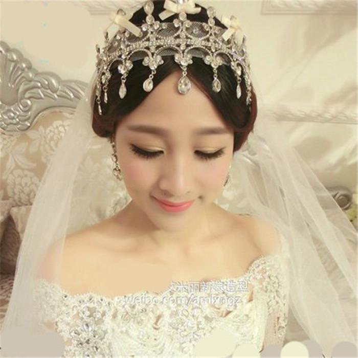 6 Stylish and western traditional tiara for brides (5)