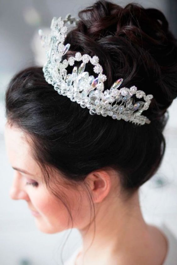 bun style hairstyle for bride