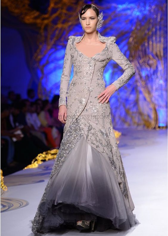 full sleeved net gown d=for reception