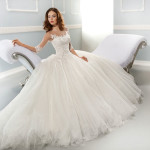 Trendy Wedding Gowns in Different Colors Trendy Wedding Gowns in Different Colors
