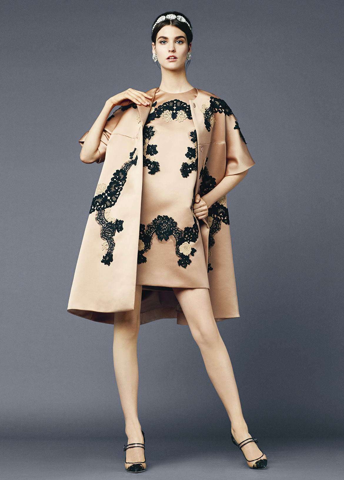 Dolce & Gabbana skin color outfits for women (4)