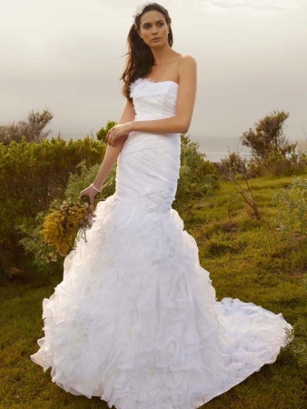 4 Wedding gowns by David’s Bridal Collection (4)