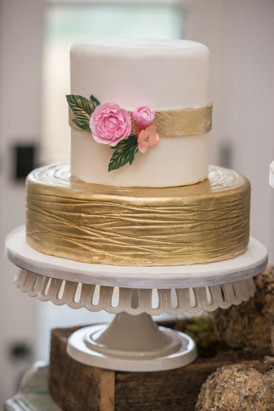4 2017 Trendy Wedding Cakes in Different Themes (6)